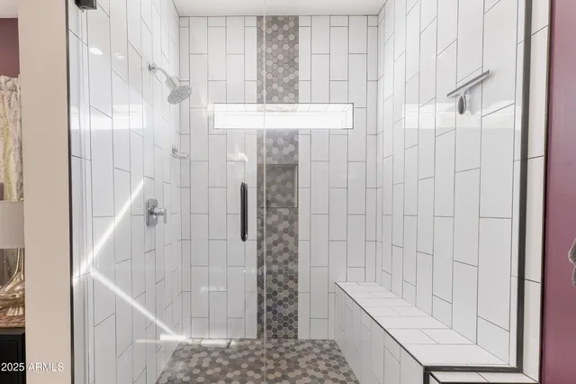 $915,000 | 2511 East Earll Drive, Phoenix, AZ 85016