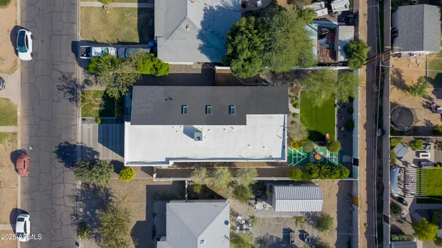 $915,000 | 2511 East Earll Drive, Phoenix, AZ 85016