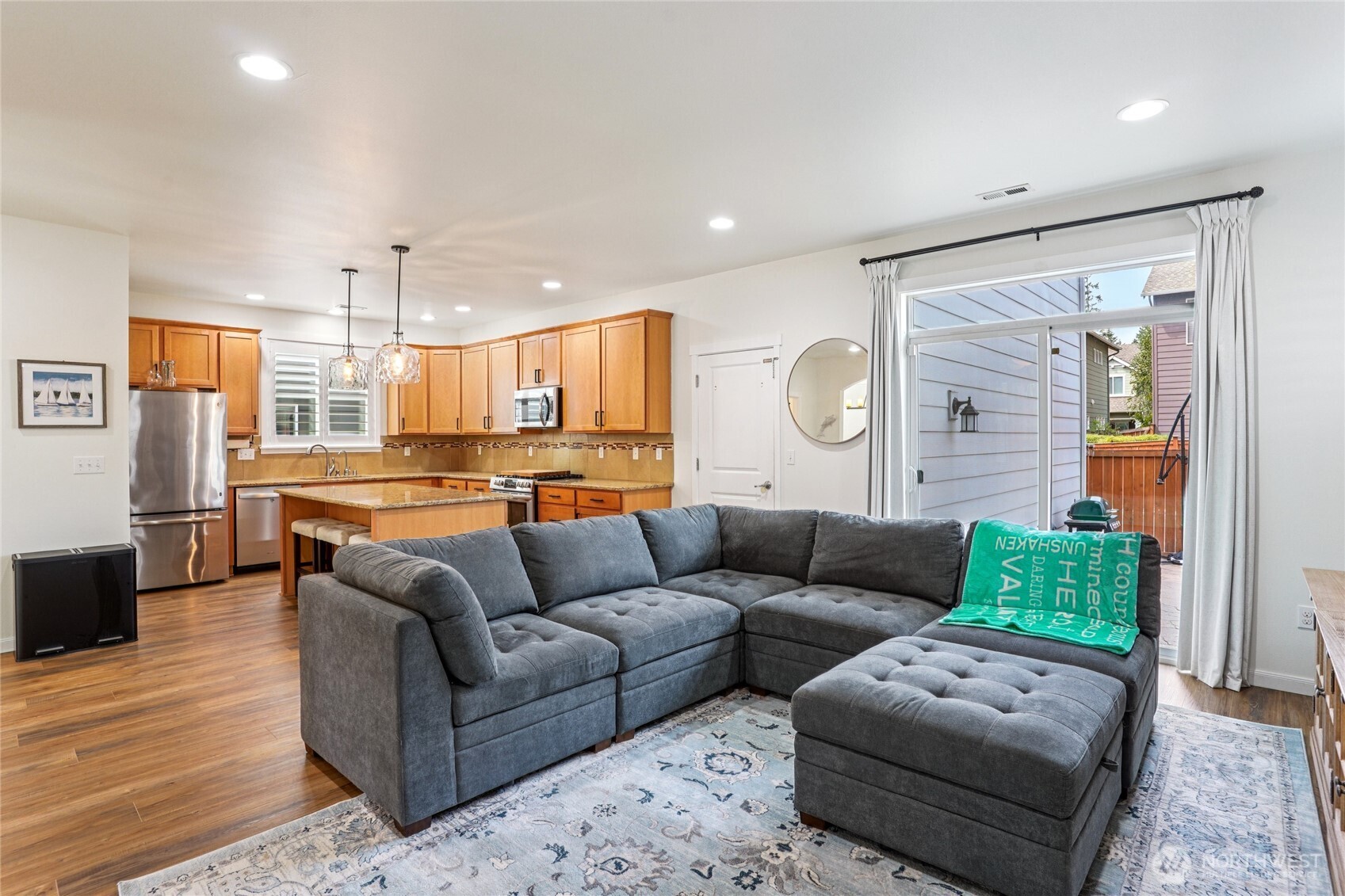 11293 Borgen Loop Northwest Gig Harbor, WA 98332 - Photo 7 of 33