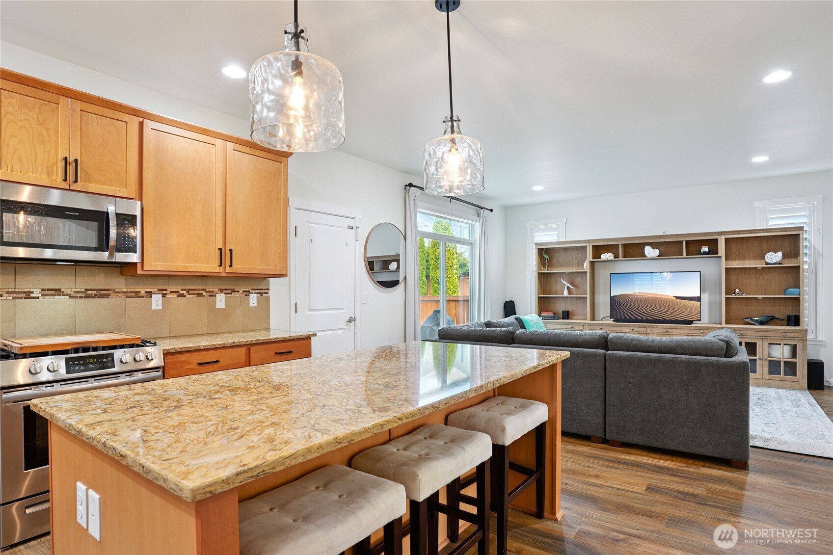 11293 Borgen Loop Northwest Gig Harbor, WA 98332 - Photo 9 of 33