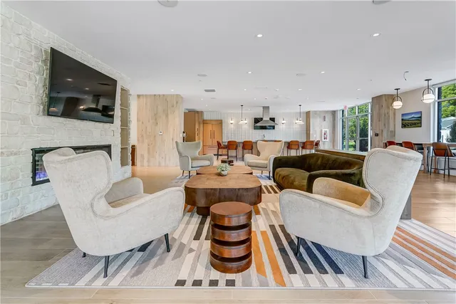 $2,143 | 160 School Street, Victor, NY 14564