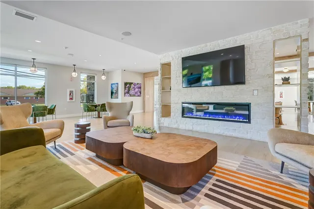 $2,143 | 160 School Street, Victor, NY 14564