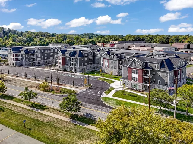 $2,143 | 160 School Street, Victor, NY 14564