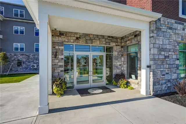 $2,143 | 160 School Street, Victor, NY 14564