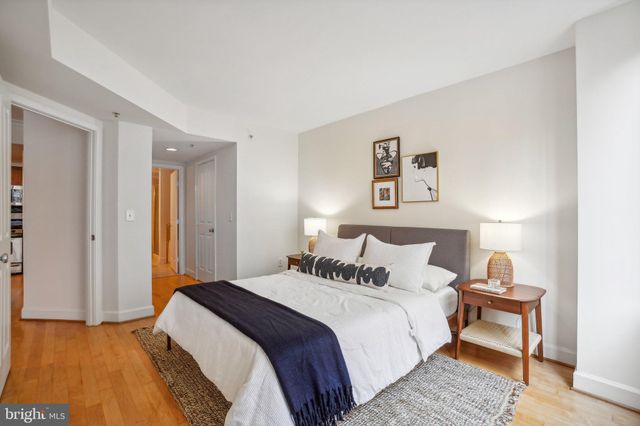 $677,000 | 1201 North Garfield Street, Unit 511, Arlington, VA 22201