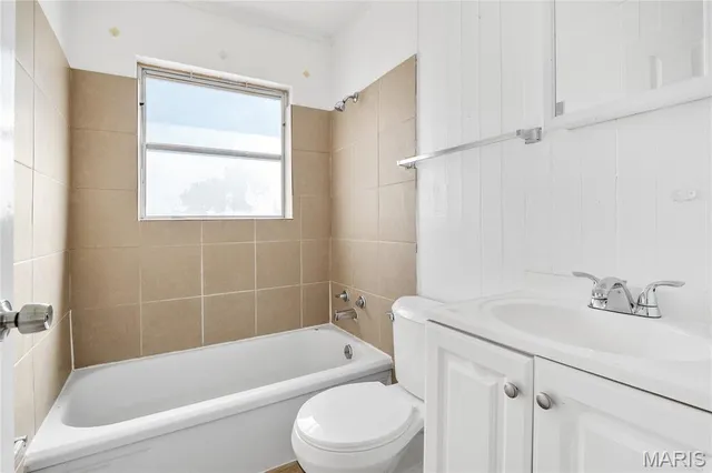 $104,500 | 1238 Maple Avenue, St. Louis, MO 63138