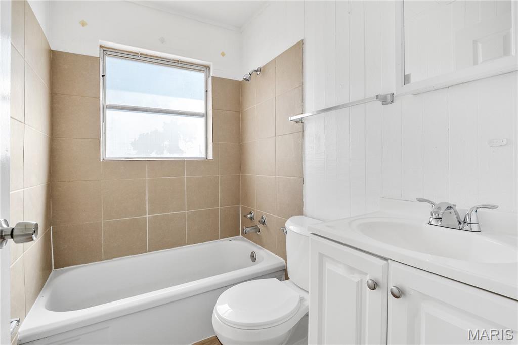 1238 Maple Avenue St. Louis, MO 63138 - Photo 14 of 24