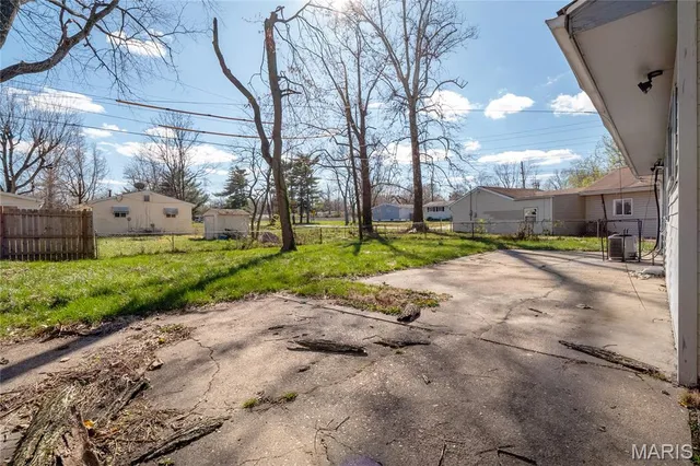 $104,500 | 1238 Maple Avenue, St. Louis, MO 63138