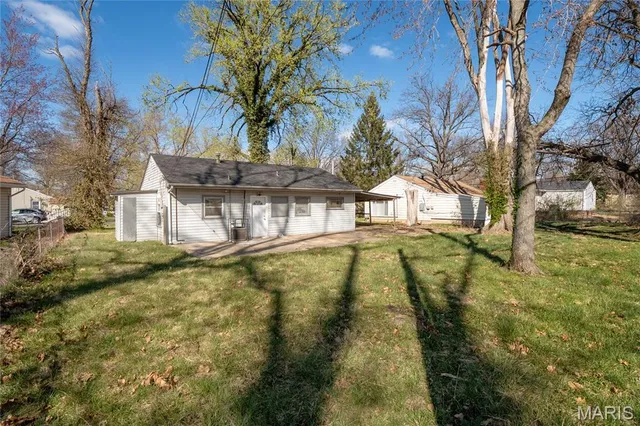 $104,500 | 1238 Maple Avenue, St. Louis, MO 63138