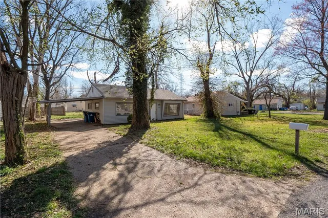 $104,500 | 1238 Maple Avenue, St. Louis, MO 63138