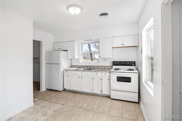 $104,500 | 1238 Maple Avenue, St. Louis, MO 63138