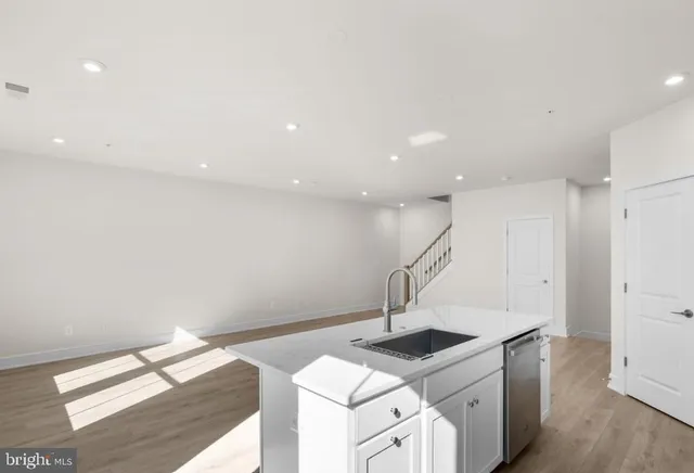 $3,300 | 21764 Dollis Hl Terrace, Ashburn, VA 20148