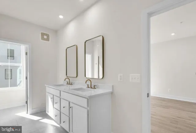 $3,300 | 21764 Dollis Hl Terrace, Ashburn, VA 20148