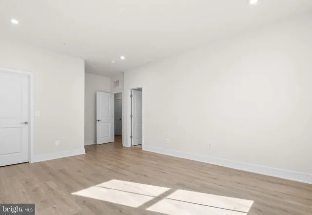 $3,300 | 21764 Dollis Hl Terrace, Ashburn, VA 20148