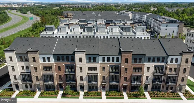 $3,300 | 21764 Dollis Hl Terrace, Ashburn, VA 20148