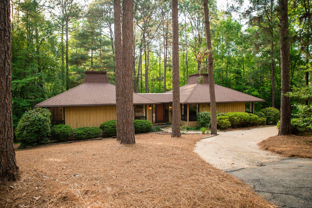 1020 Inverness Road Southern Pines, NC 28387 - Photo 3 of 37 Inverness-6192