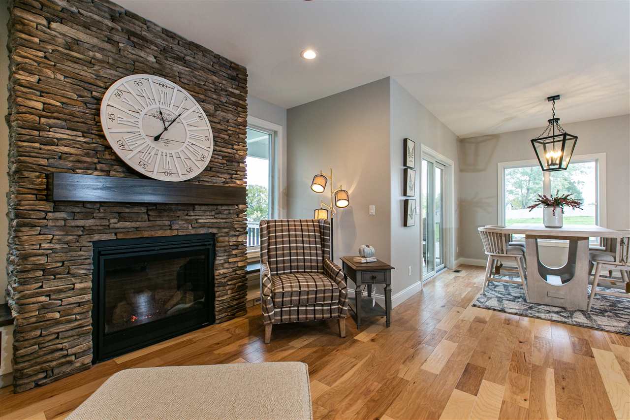 1492 Autumn Ridge Lane Dubuque, IA 52003 - Photo 5 of 25 Gallery Image 5
