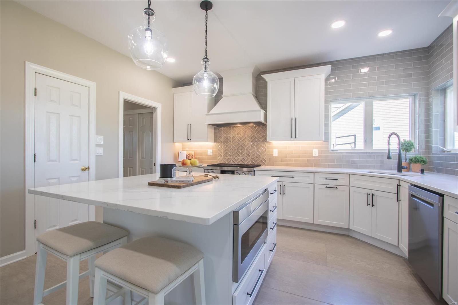 134 Roehampton Lane Weldon Spring, MO 63304 - Photo 9 of 96