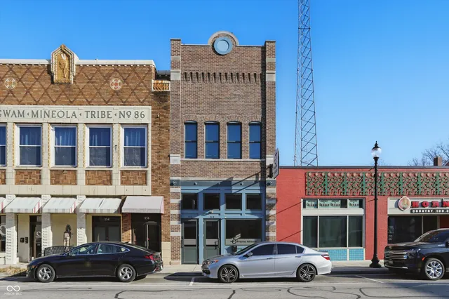 $649,000 | 164 East Jefferson Street, Franklin, IN 46131