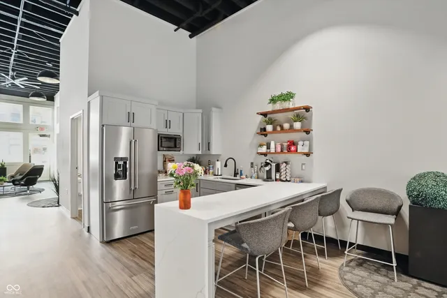 $649,000 | 164 East Jefferson Street, Franklin, IN 46131