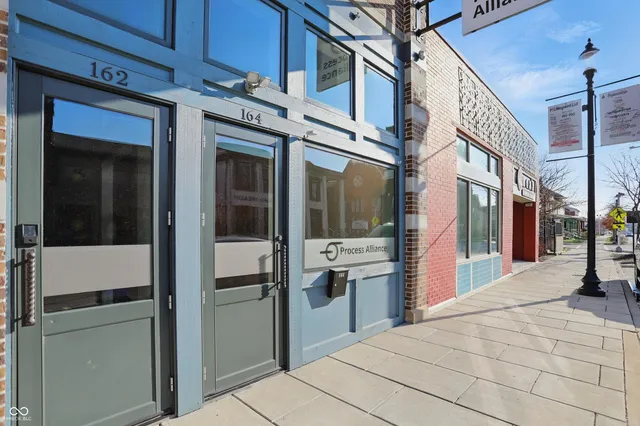 $649,000 | 164 East Jefferson Street, Franklin, IN 46131