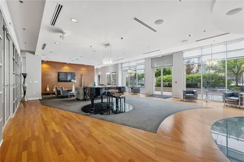 $299,900 | 711 Cosmopolitan Drive Northeast, Unit 300, Atlanta, GA 30324