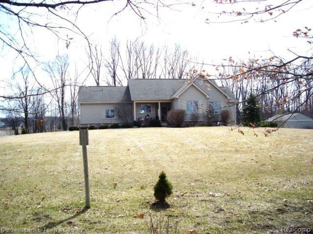 8485 Schrepfer Road Howell, MI 48855 - Photo 14 of 22 Picture 010