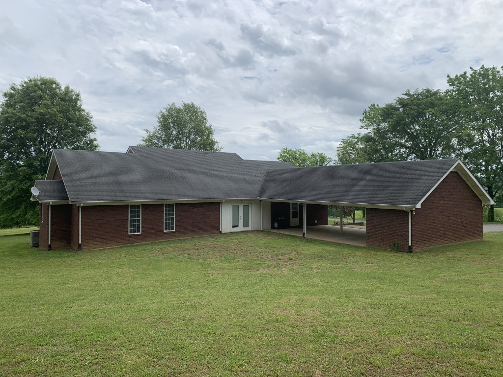 579 Rocky Road Liberty, TN 37095 - Photo 11 of 44 a view of a house with garden