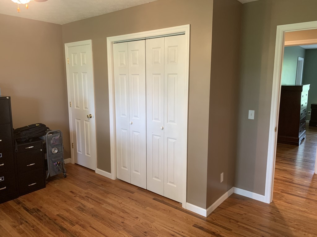 579 Rocky Road Liberty, TN 37095 - Photo 39 of 44 a view of a room with wooden floor