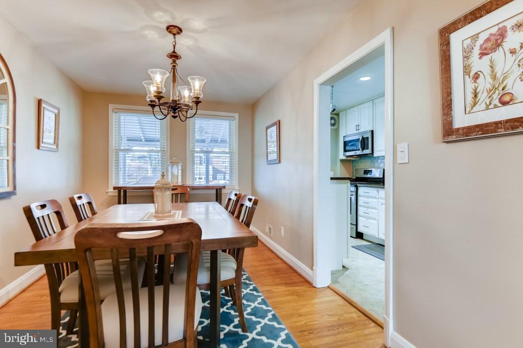 1605 Hardwick Road Towson, MD 21286 - Photo 8 of 32 Formal dining room comfortable seats 6 to 8