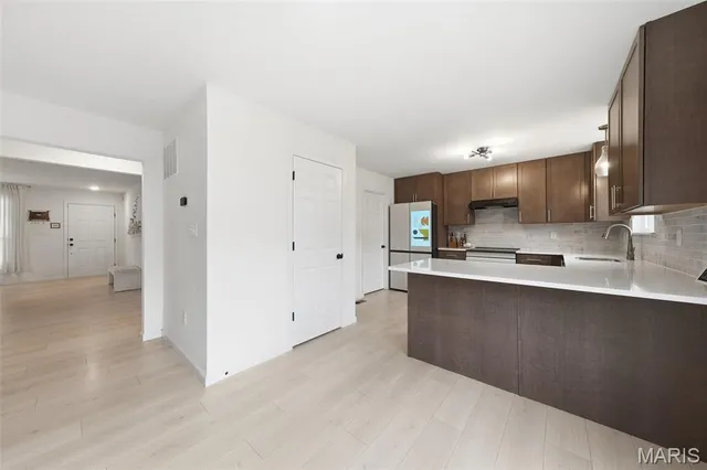 $359,900 | 4279 Bear Rdg Drive, House Springs, MO 63051