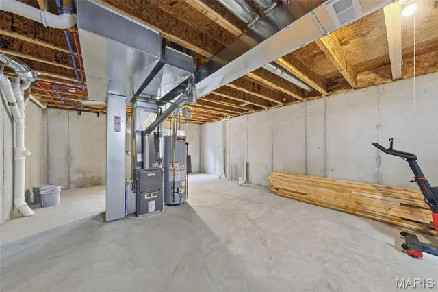 $359,900 | 4279 Bear Rdg Drive, House Springs, MO 63051