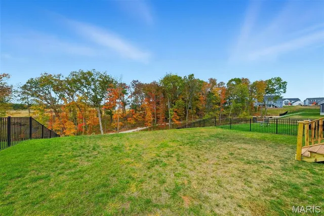 $359,900 | 4279 Bear Rdg Drive, House Springs, MO 63051