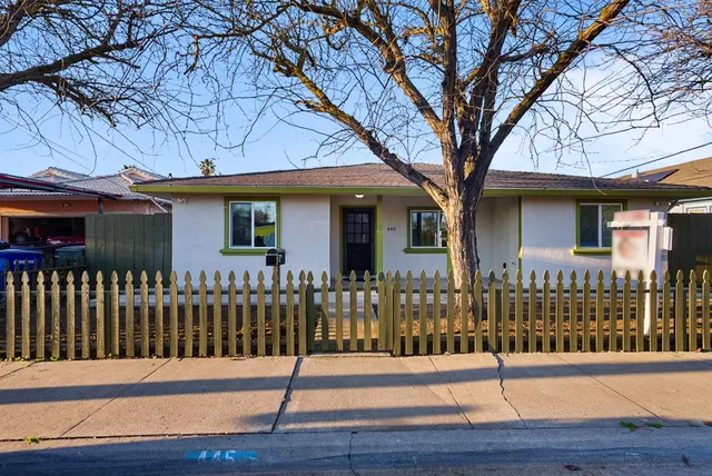 $644,000 | 445 M M, Patterson, CA 95363