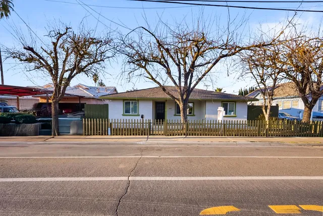 $644,000 | 445 M M, Patterson, CA 95363
