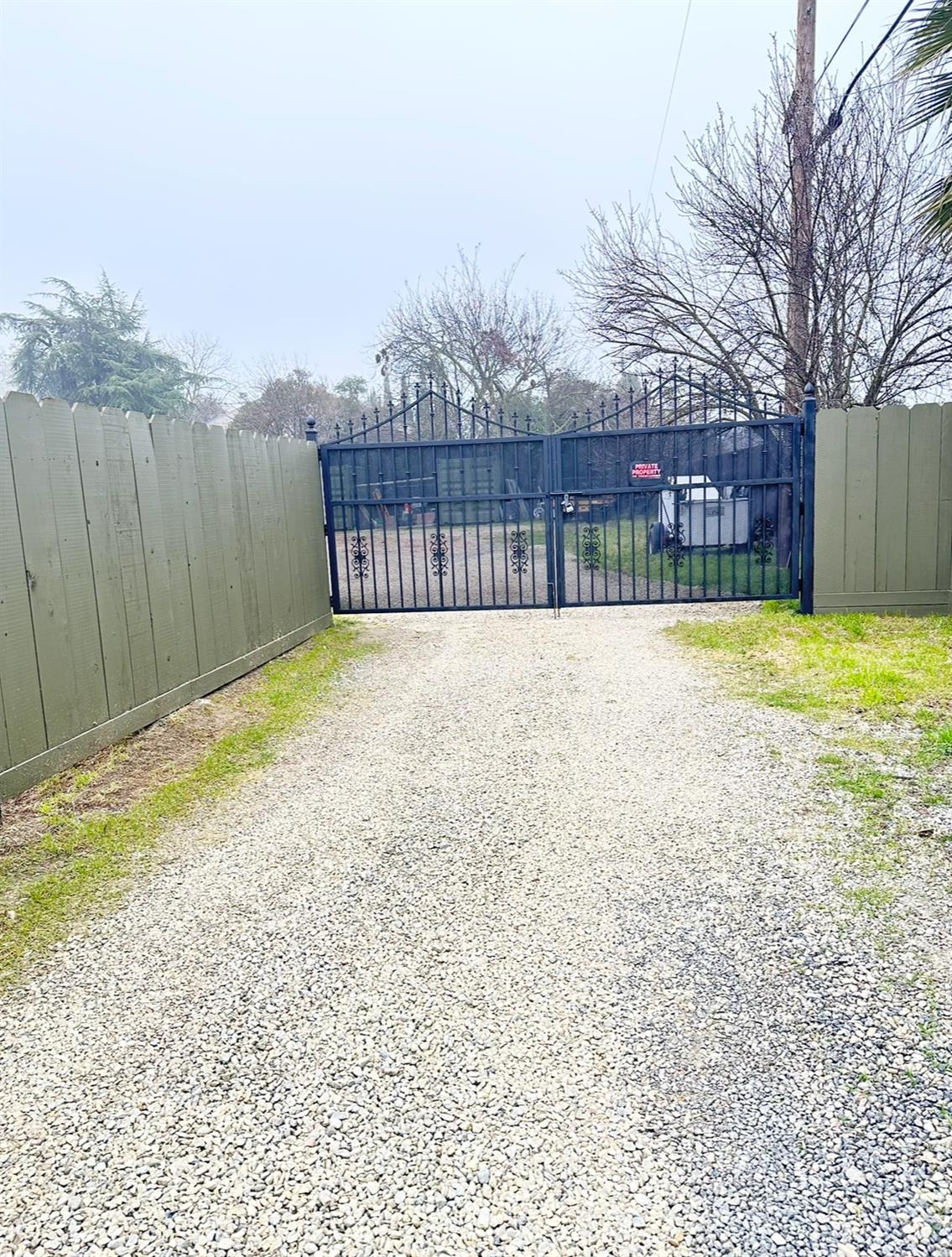 445 M M Patterson, CA 95363 - Photo 37 of 43