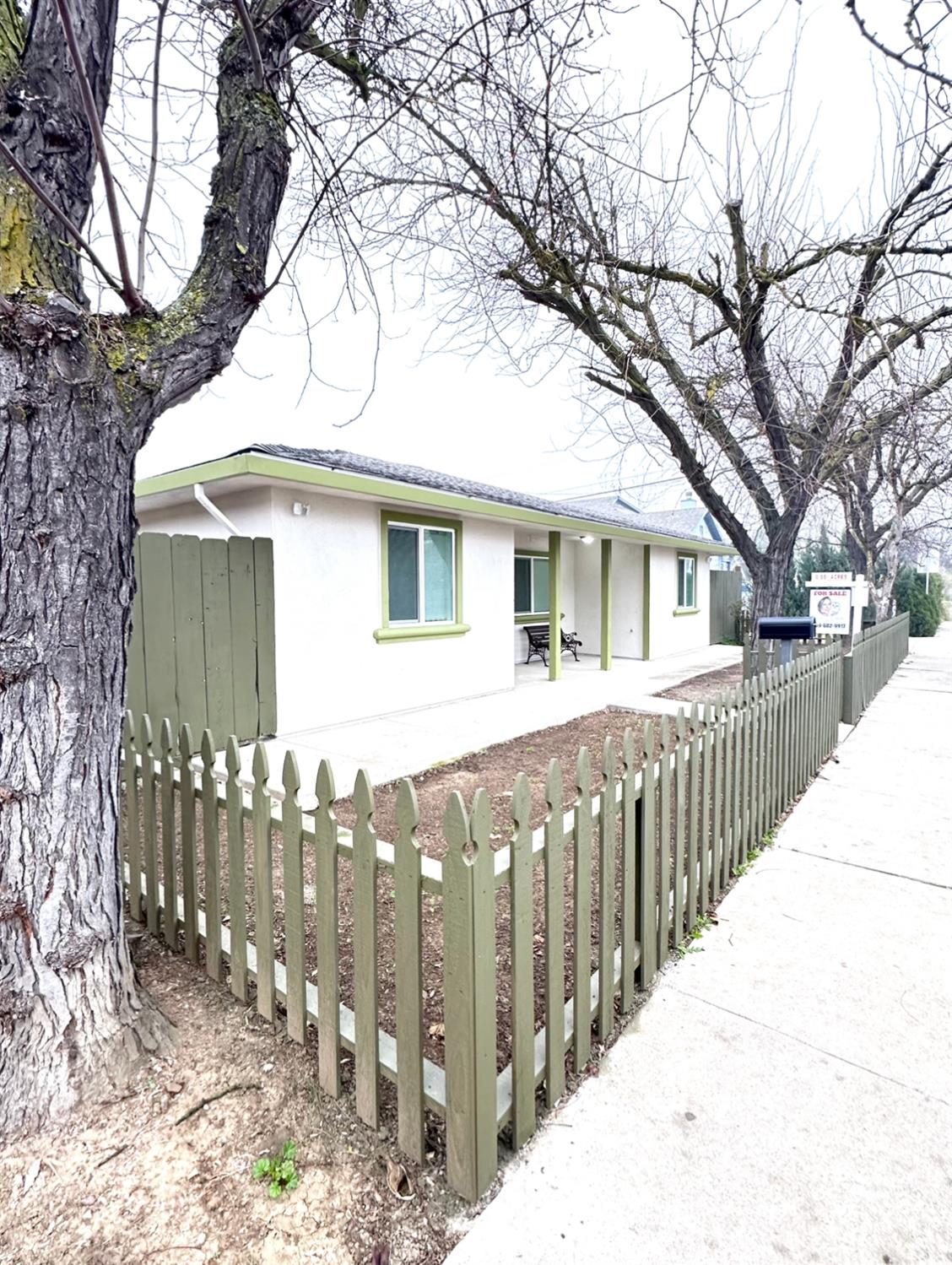 445 M M Patterson, CA 95363 - Photo 4 of 41