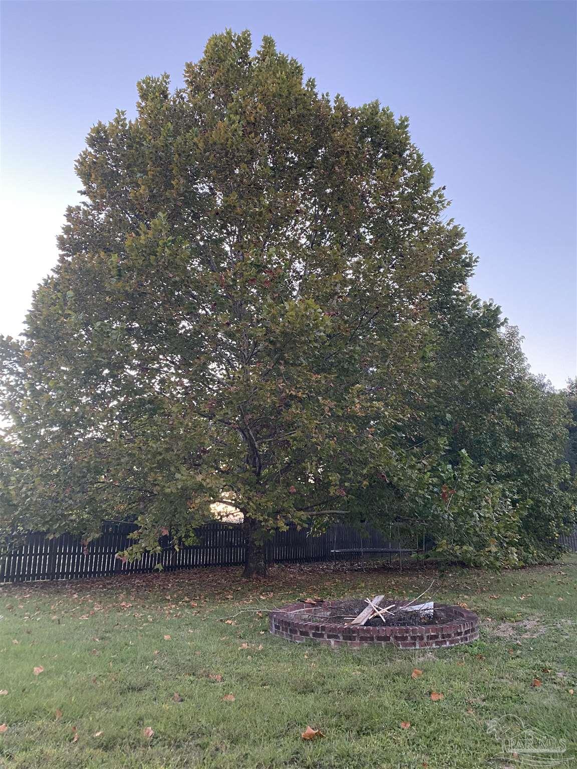 5493 Riviera Drive Milton, FL 32583 - Photo 21 of 21 a view of outdoor space and yard