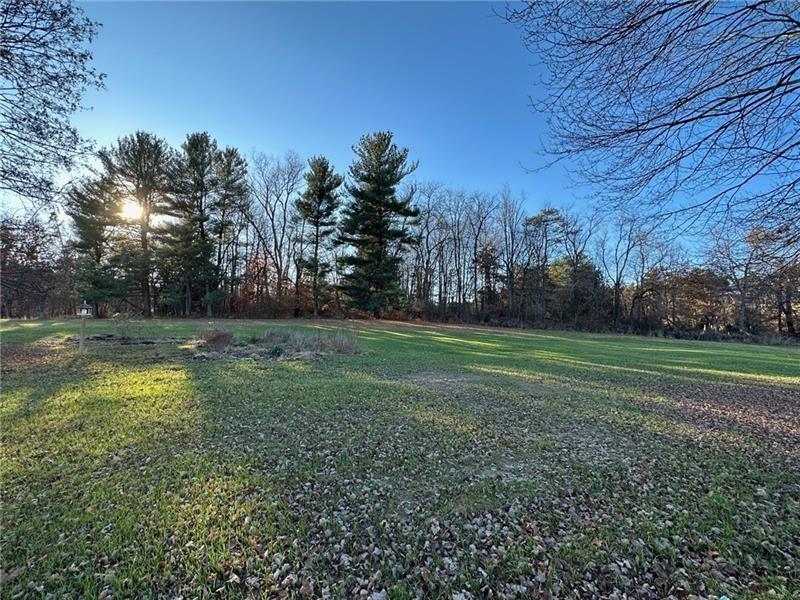 418 Myoma Road Mars, PA 16046 - Photo 3 of 7