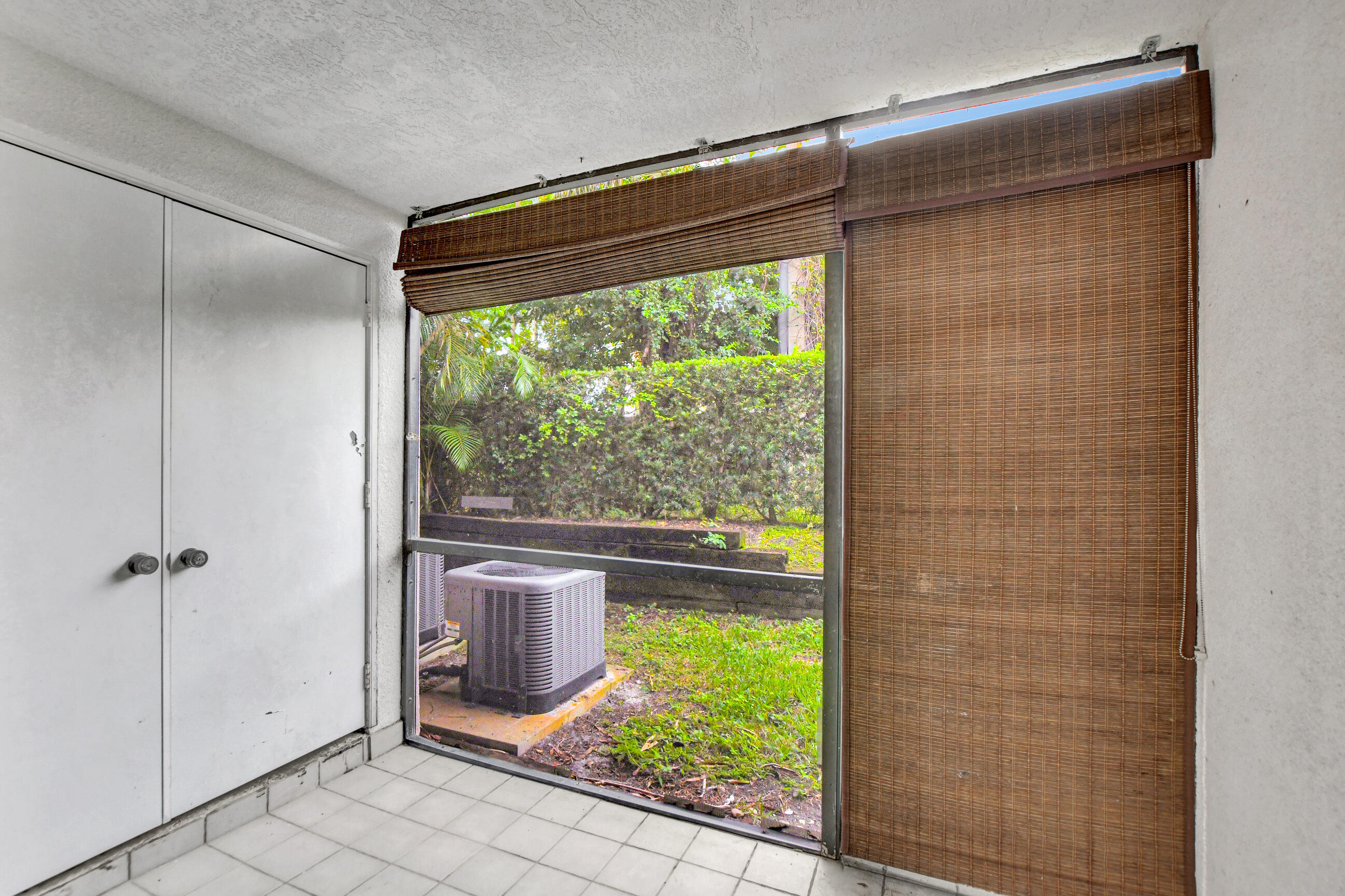400 Club Circle, Unit 106 Boca Raton, FL 33487 - Photo 23 of 28 Patio 1