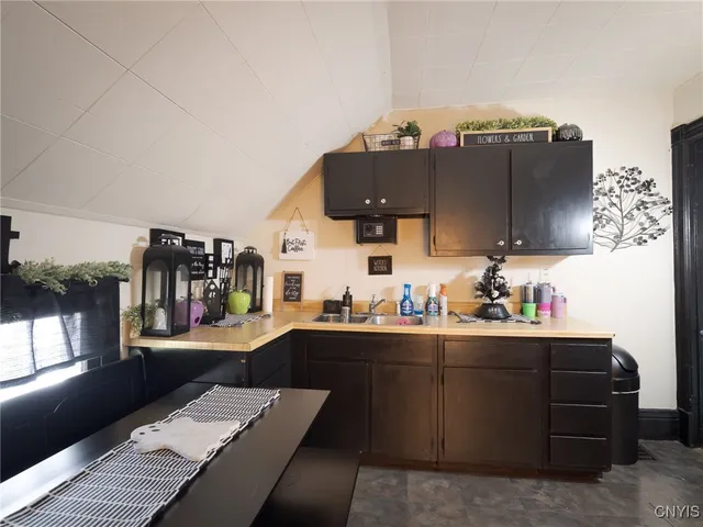 $87,500 | 682 Bronson Street, Watertown, NY 13601