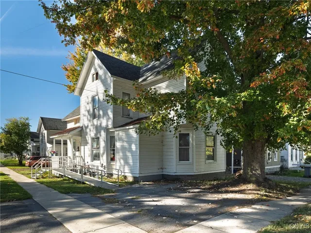 $87,500 | 682 Bronson Street, Watertown, NY 13601