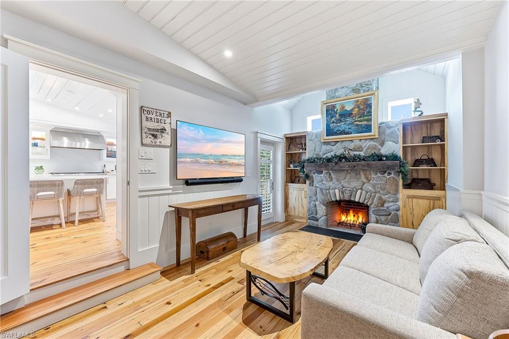 2002 4th Street South Naples, FL 34102 - Photo 13 of 25