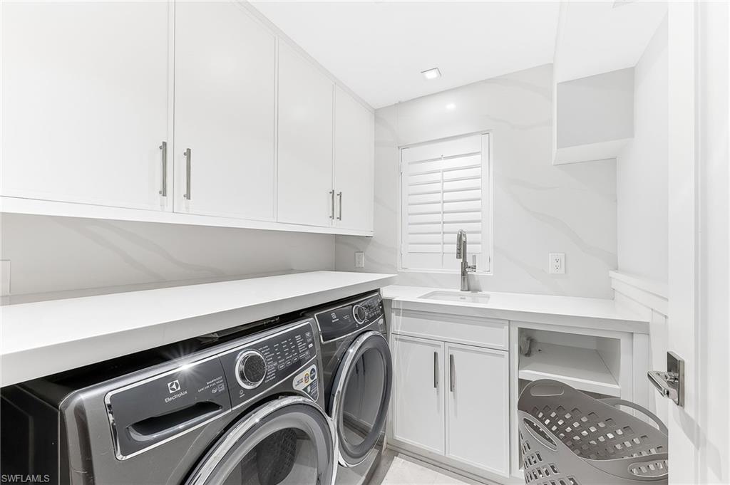 2002 4th Street South Naples, FL 34102 - Photo 18 of 25