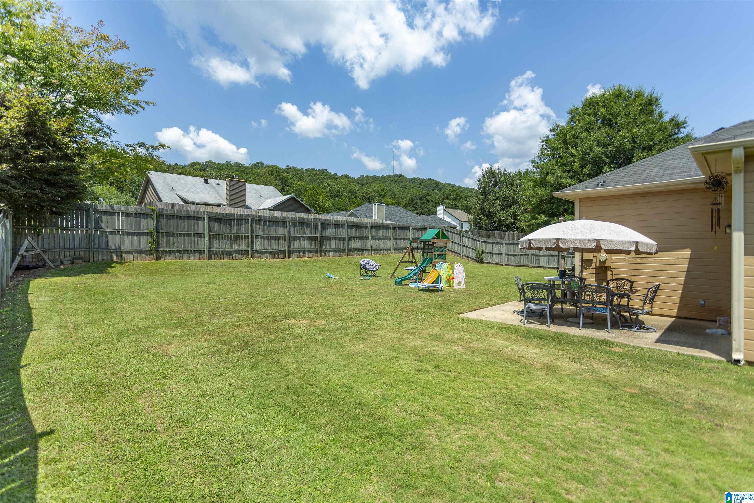 105 Stone Road Pelham, AL 35124 - Photo 7 of 50