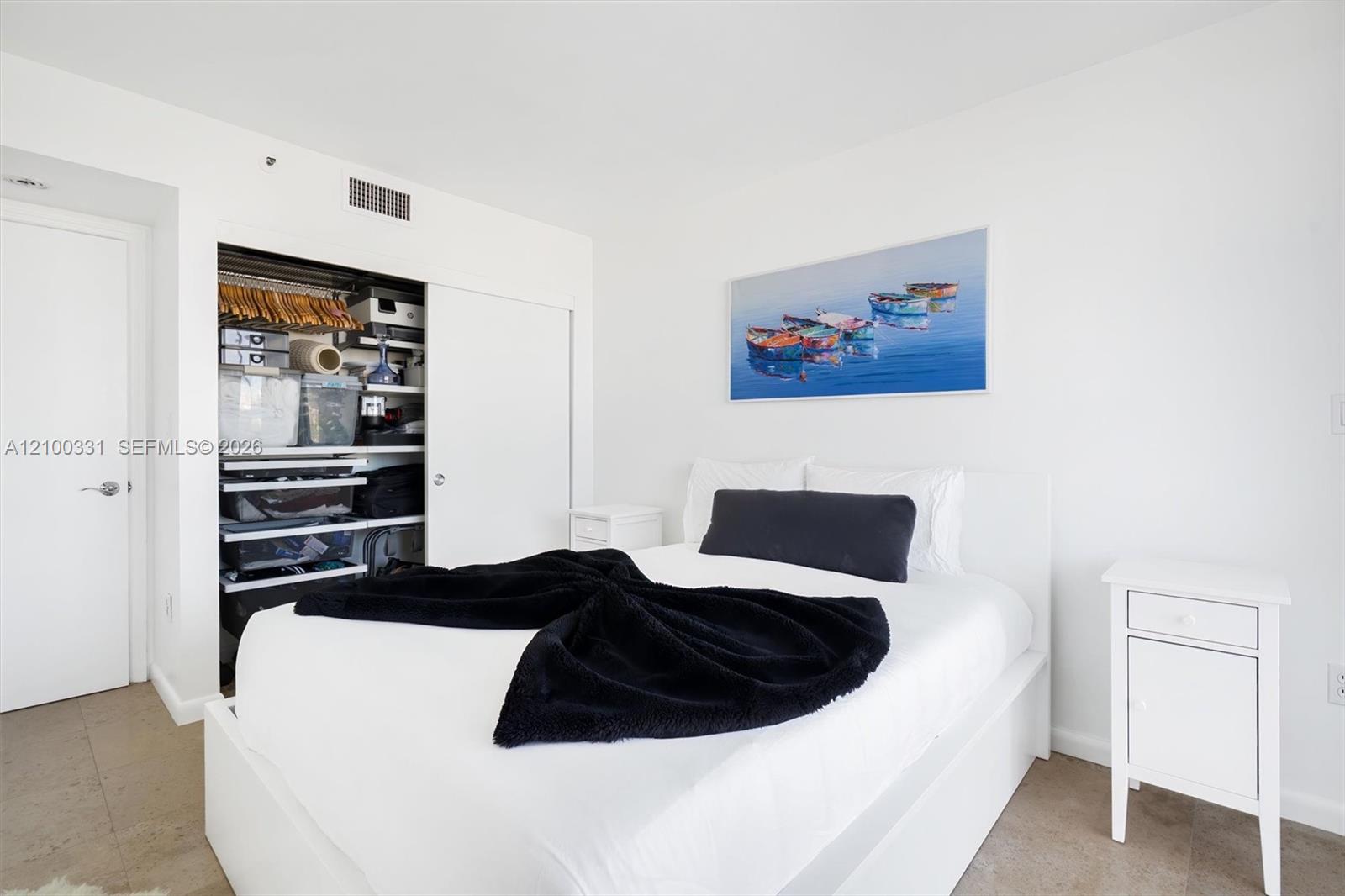 1621 Bay Road, Unit 901 Miami Beach, FL 33139 - Photo 18 of 42 Gallery Image 18