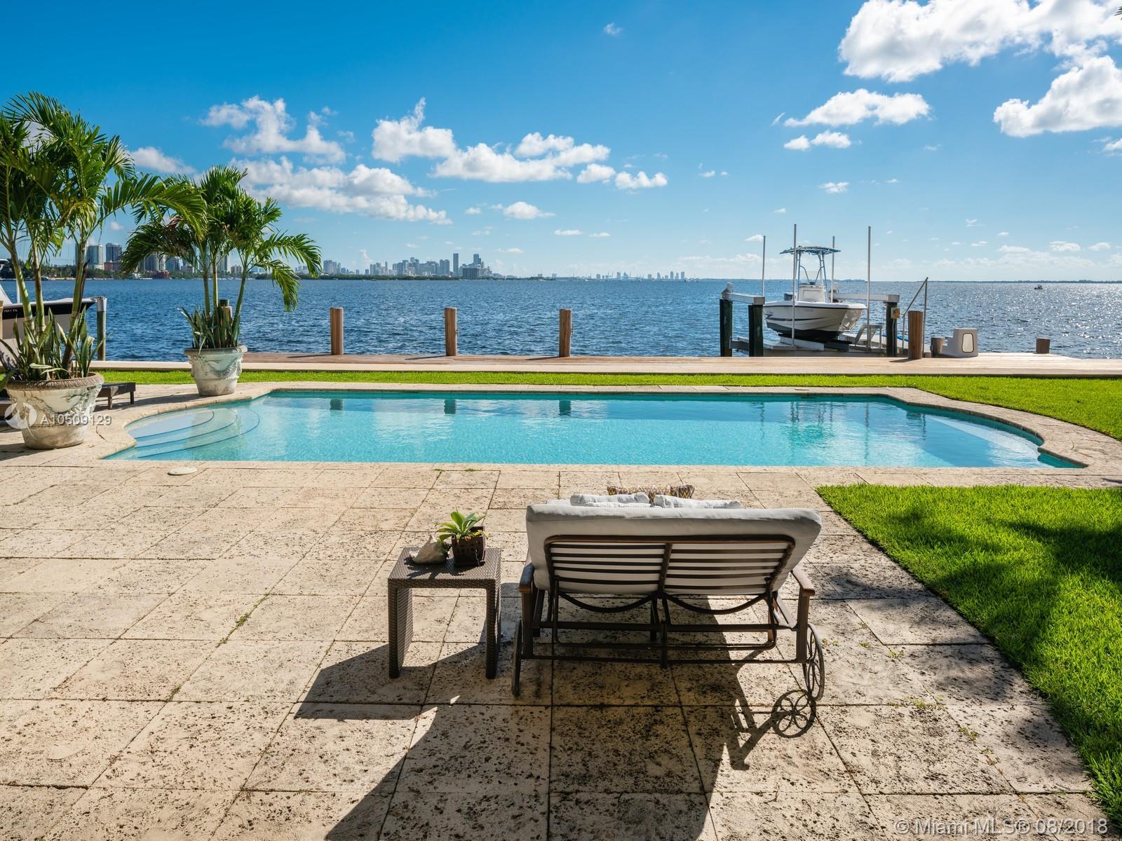 6797 Pullen Avenue Coral Gables, FL 33133 - Photo 5 of 25