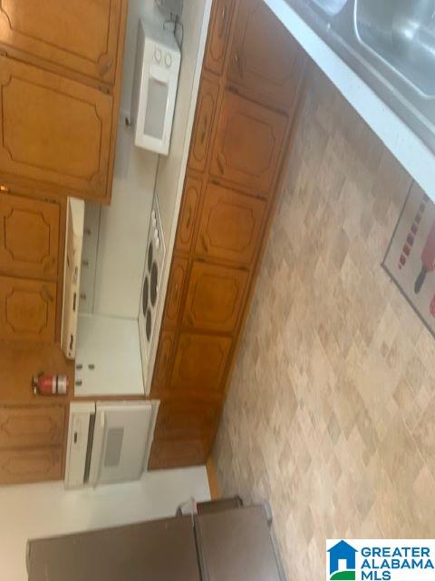 5292 Shady Crest Road Adamsville, AL 35005 - Photo 11 of 16 Gallery Image 11