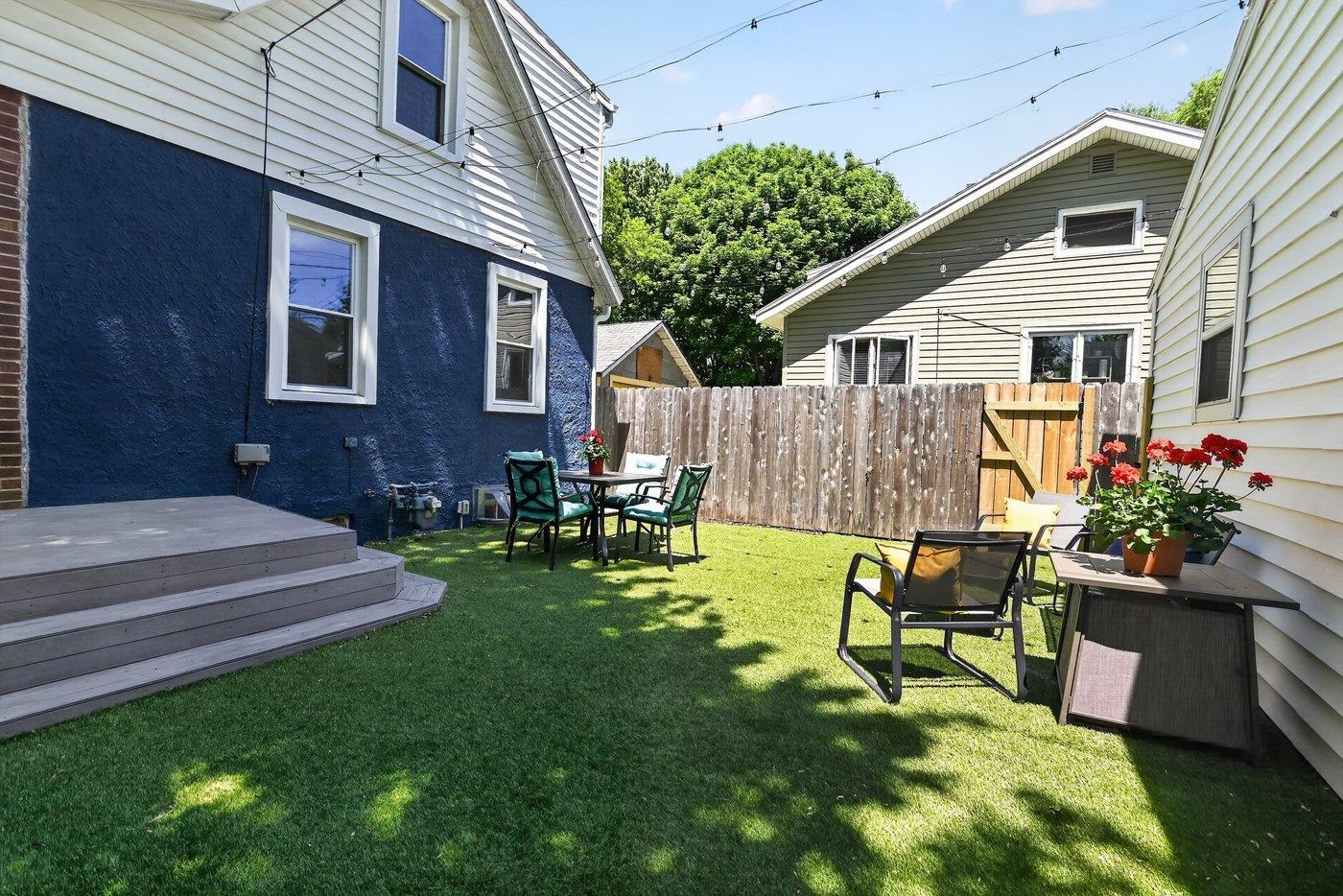 202 Oak Street Madison, WI 53704 - Photo 7 of 34