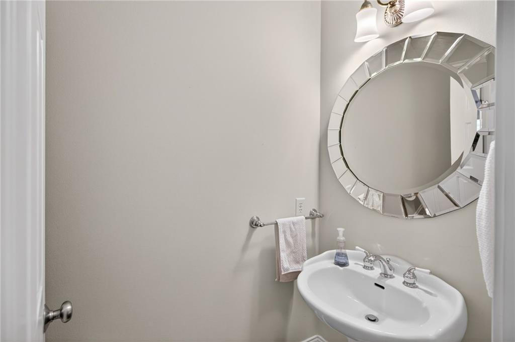 1354 East Rock Springs Road Northeast Atlanta, GA 30306 - Photo 25 of 59